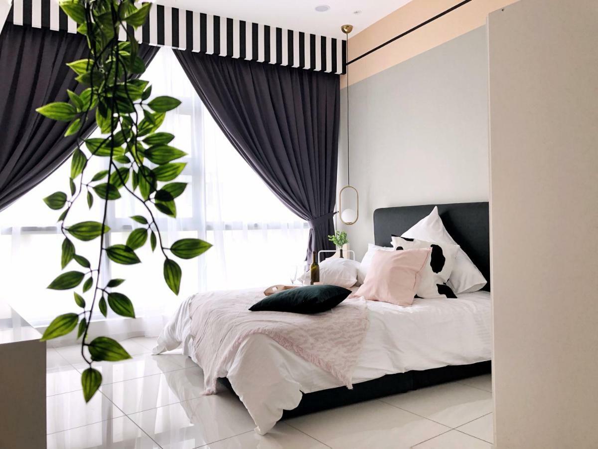 The Robertson Klcc Apartment Kuala Lumpur Bagian luar foto